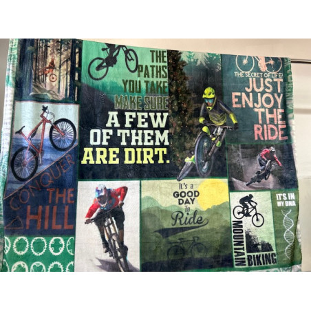 Deka s cyklo motívom