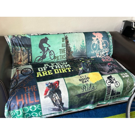 Deka s cyklo motívom