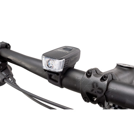 Osvetlenie predné CTM KOYO+, 300lm, USB