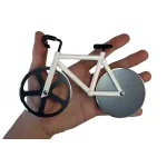 Krájač na pizzu, so stojanom, v tvare bicykla, biela